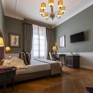 *** Hotel Palazzo Roselli Cecconi Italia
