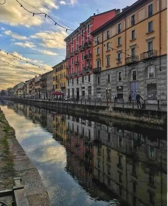 Апартаменты Naviglio 135 Милан Италия
